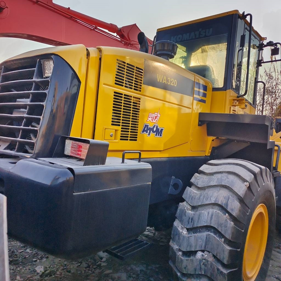 Komatsu WA 320-5 - اللودر بعجل: صور 3 Komatsu WA 320-5 - اللودر بعجل: صور 3