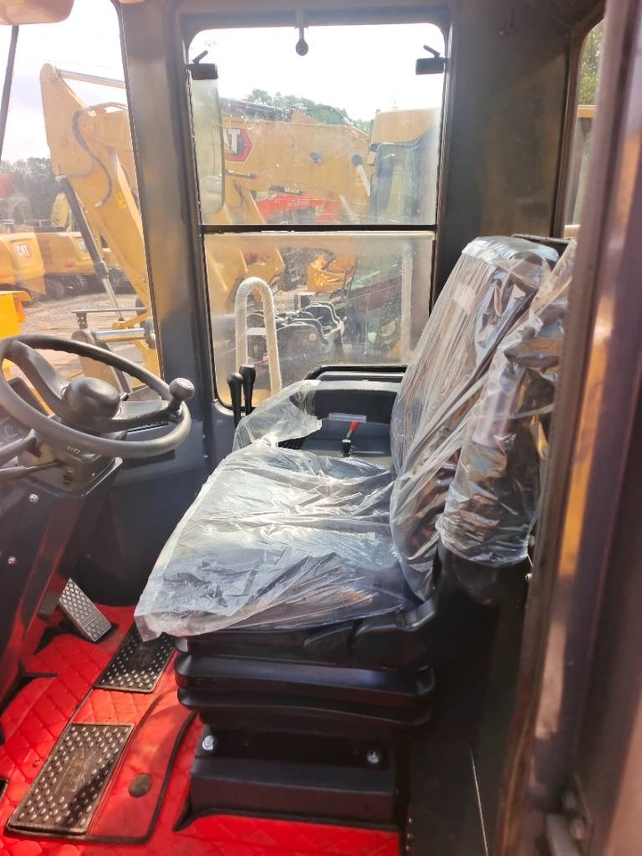 Komatsu WA 470-3 - اللودر بعجل: صور 3 Komatsu WA 470-3 - اللودر بعجل: صور 3