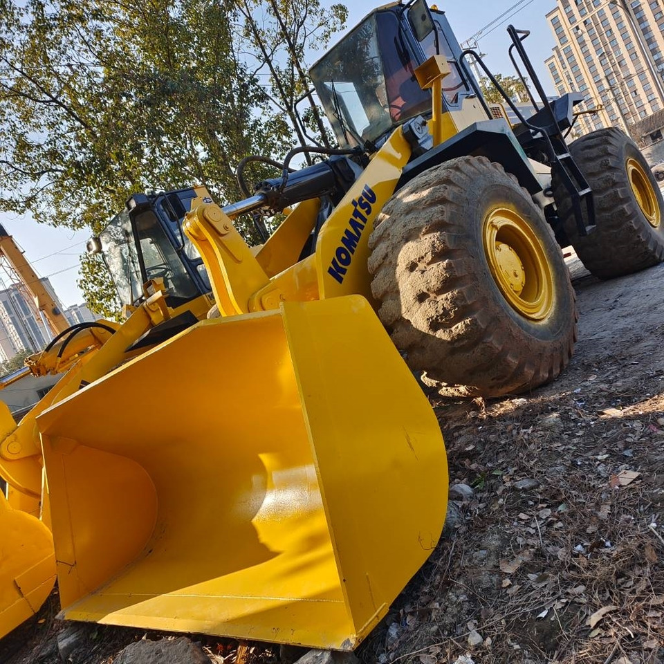 Komatsu WA 470-6 - اللودر بعجل: صور 4 Komatsu WA 470-6 - اللودر بعجل: صور 4