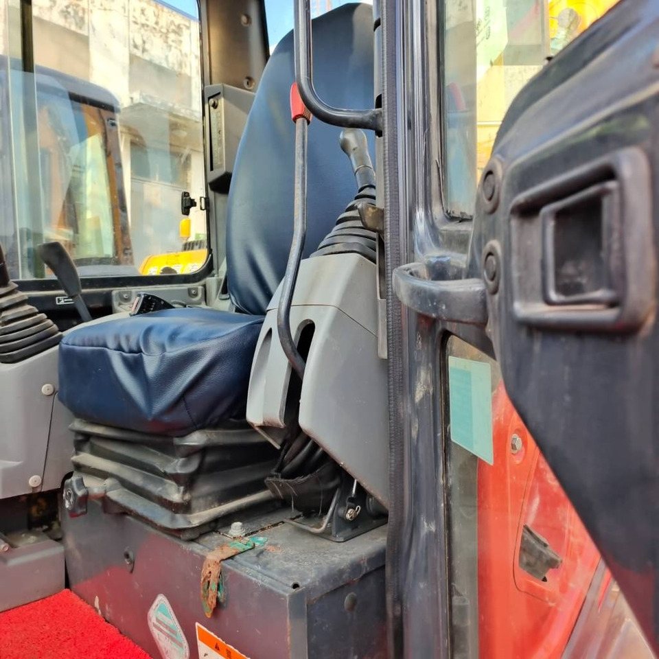 Kubota KX 163 - حفارة مصغرة: صور 5 Kubota KX 163 - حفارة مصغرة: صور 5