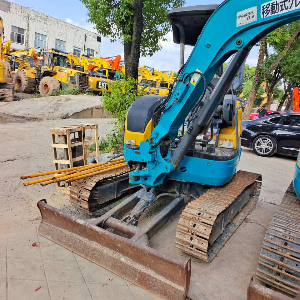 Kubota U30 - حفارة مصغرة: صور 5 Kubota U30 - حفارة مصغرة: صور 5