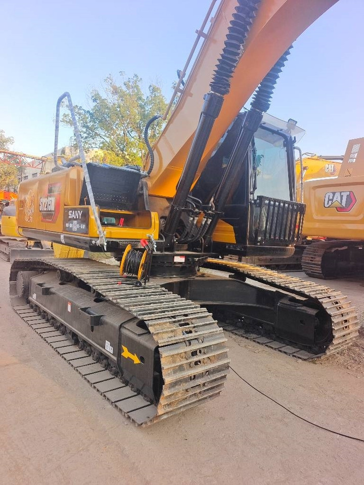 Sany SY 215 H - حفارات زحافة: صور 4 Sany SY 215 H - حفارات زحافة: صور 4