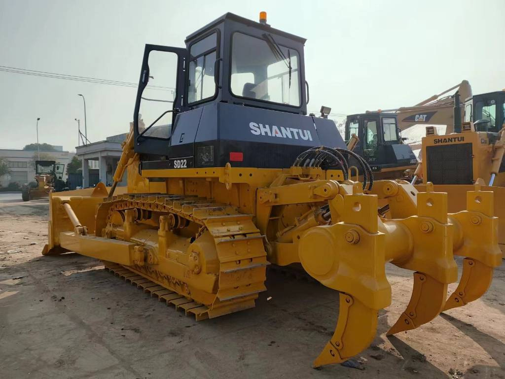 Shantui SD 22 - بلدوزر: صور 1 Shantui SD 22 - بلدوزر: صور 1