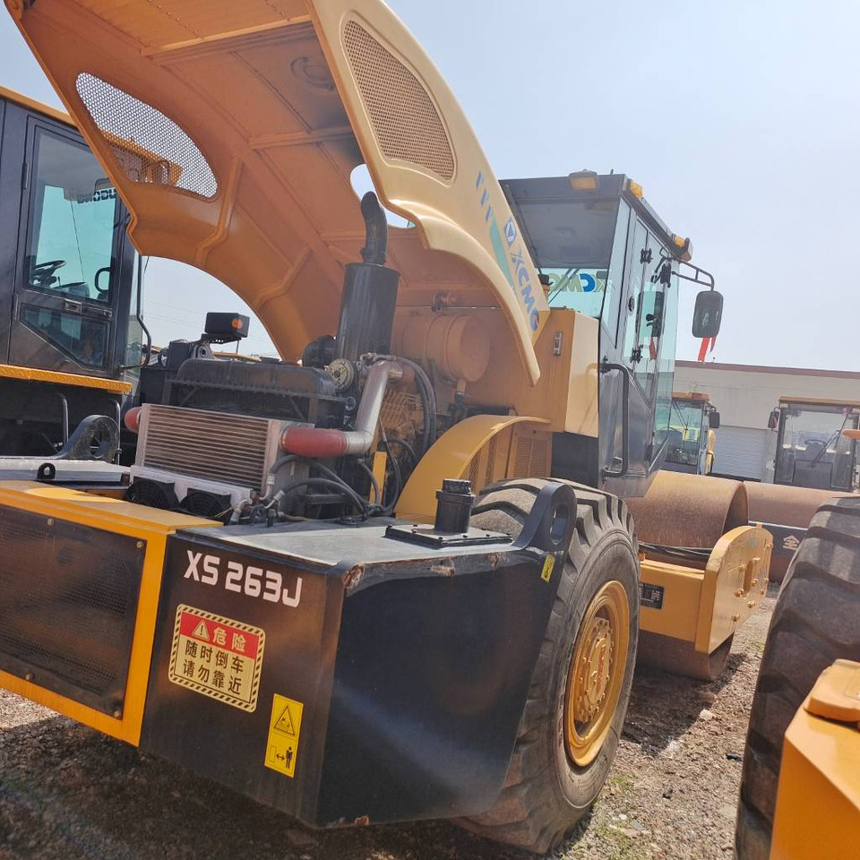 XCMG XS263J - مدماج: صور 5 XCMG XS263J - مدماج: صور 5