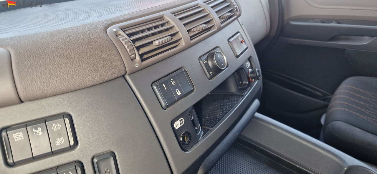 Daf CF 450 FT Nebenantrieb - شاحنة جرار: صور 2 Daf CF 450 FT Nebenantrieb - شاحنة جرار: صور 2