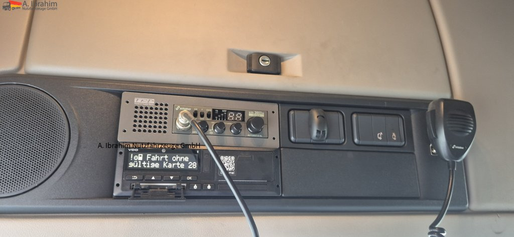 Daf XF 450 FAR 6x2, Liftachse Schiebeplane, Edscha - شاحنة ستارة: صور 5 Daf XF 450 FAR 6x2, Liftachse Schiebeplane, Edscha - شاحنة ستارة: صور 5