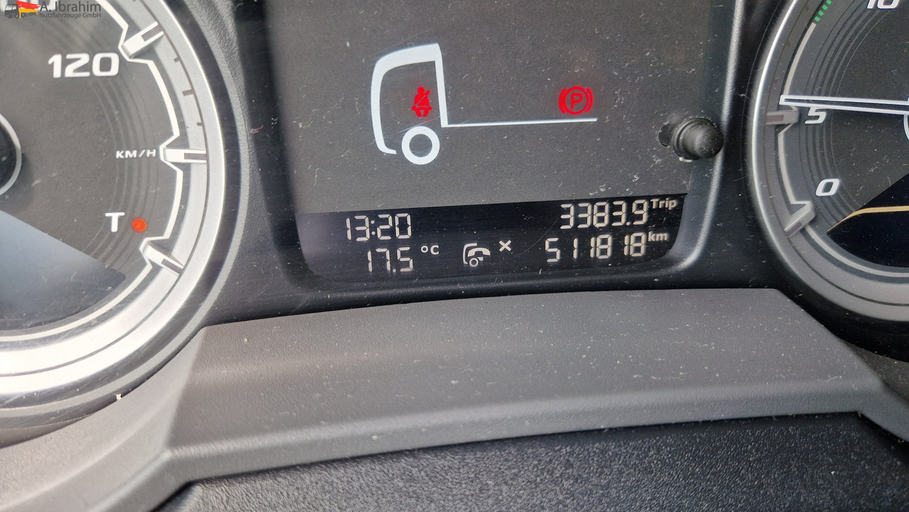 Daf XF480 2x Tank, Retarder, Standklima Topzustand, fehlerfrei im Display - شاحنة جرار: صور 4 Daf XF480 2x Tank, Retarder, Standklima Topzustand, fehlerfrei im Display - شاحنة جرار: صور 4