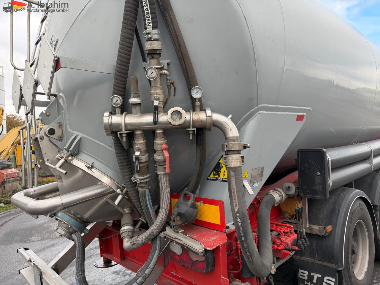 Feldbinder KIP 57.3 Kippsilo | 57 m³ | Scheibenbremse | 1 Kammer | 24V Hydr. - بلكر: صور 2 Feldbinder KIP 57.3 Kippsilo | 57 m³ | Scheibenbremse | 1 Kammer | 24V Hydr. - بلكر: صور 2