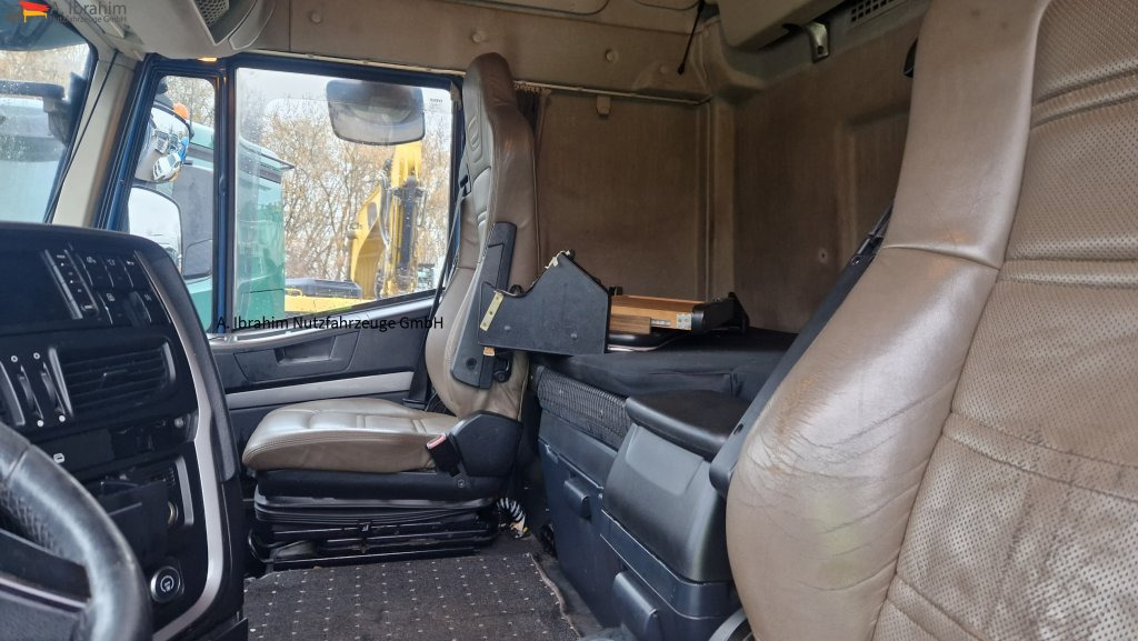 Iveco AS440T Lowdeck Stralis 450 Euro 6 deutsches Fahrzeug 1. Hand - شاحنة جرار: صور 4 Iveco AS440T Lowdeck Stralis 450 Euro 6 deutsches Fahrzeug 1. Hand - شاحنة جرار: صور 4