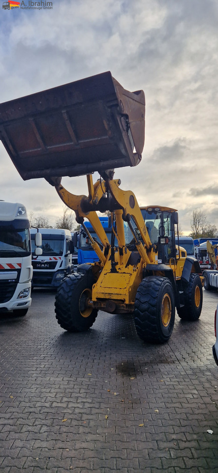 JCB 436Z Hochkippschaufel Wandler neu, Ölpumpe neu - اللودر بعجل: صور 1 JCB 436Z Hochkippschaufel Wandler neu, Ölpumpe neu - اللودر بعجل: صور 1