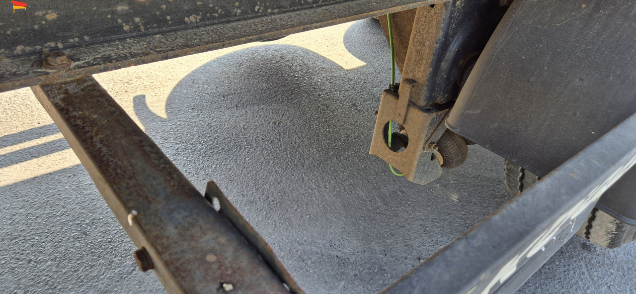 Kögel SN24 Standard, Edscha, Trommelbremse - الخيمة نصف مقطورة: صور 5 Kögel SN24 Standard, Edscha, Trommelbremse - الخيمة نصف مقطورة: صور 5