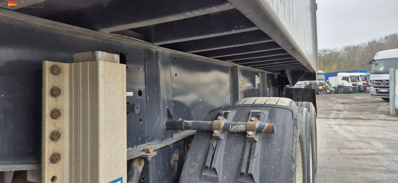 Langendorf SKA24/30 Trommelbremse - قلابة نصف مقطورة: صور 2 Langendorf SKA24/30 Trommelbremse - قلابة نصف مقطورة: صور 2