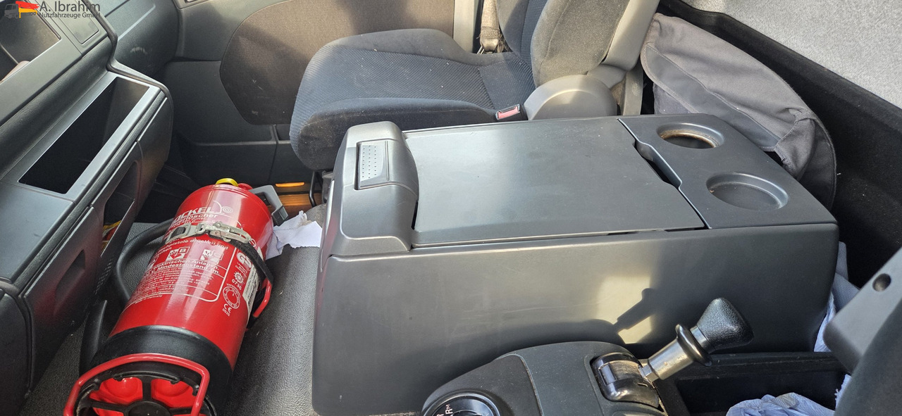 MAN TGM 18.290 Carrier Supra 950 U | LBW | 2 Kammer MT | Schneeketten - مبردة شاحنة: صور 2 MAN TGM 18.290 Carrier Supra 950 U | LBW | 2 Kammer MT | Schneeketten - مبردة شاحنة: صور 2