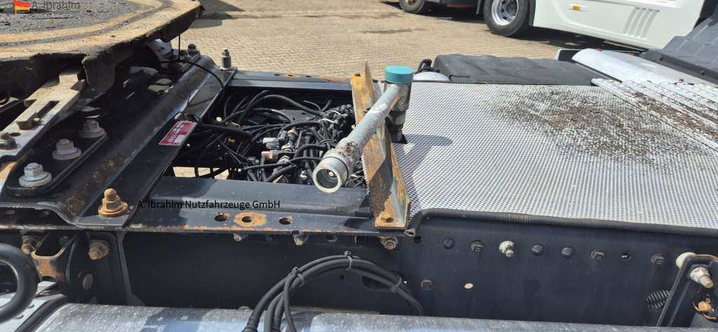 MAN TGS 18.480 Kipphydraulik - شاحنة جرار: صور 4 MAN TGS 18.480 Kipphydraulik - شاحنة جرار: صور 4