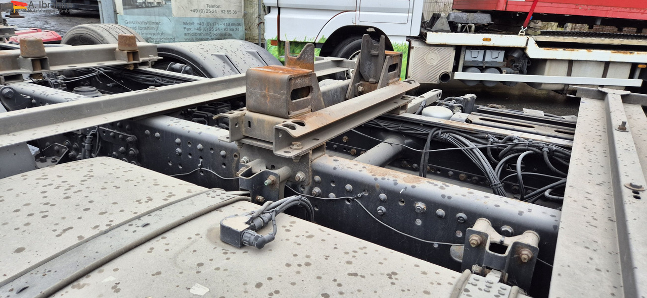 MAN TGX 26.460 Vario-Rahmen deutsches Fahrzeug. ohne Wechselbrücke - شاحنة ستارة: صور 5 MAN TGX 26.460 Vario-Rahmen deutsches Fahrzeug. ohne Wechselbrücke - شاحنة ستارة: صور 5