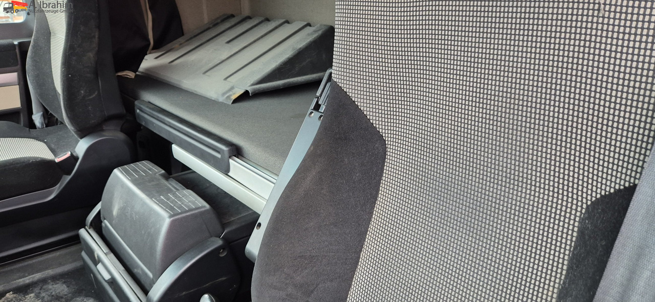 MAN TGX 26.460 Vario-Rahmen deutsches Fahrzeug. ohne Wechselbrücke - شاحنة ستارة: صور 3 MAN TGX 26.460 Vario-Rahmen deutsches Fahrzeug. ohne Wechselbrücke - شاحنة ستارة: صور 3