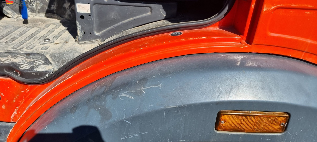 Mercedes-Benz 1722 Dachdeckerkran Cormach 30000 TECH, - شاحنة كرين, شاحنات مسطحة: صور 4 Mercedes-Benz 1722 Dachdeckerkran Cormach 30000 TECH, - شاحنة كرين, شاحنات مسطحة: صور 4