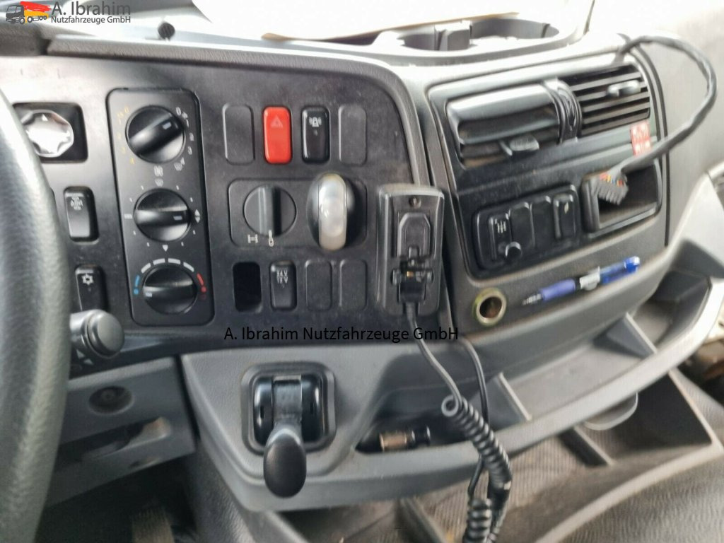 Mercedes-Benz 1824 DB 1824 Kipphydraulik, Kran MKG - قلابات, شاحنة كرين: صور 2 Mercedes-Benz 1824 DB 1824 Kipphydraulik, Kran MKG - قلابات, شاحنة كرين: صور 2