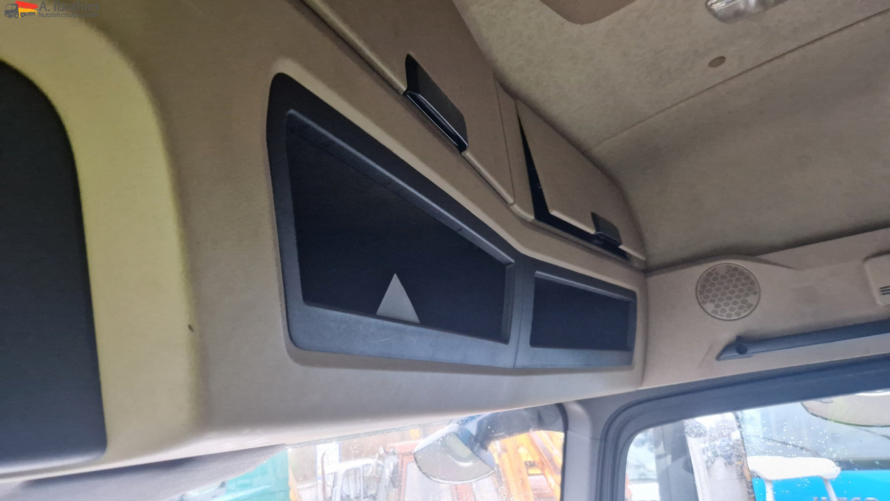 Mercedes-Benz 1845 Retarder Klima, Kühlschrank Edscha, Retarder, LBW, Zustand gut - شاحنة ستارة: صور 5 Mercedes-Benz 1845 Retarder Klima, Kühlschrank Edscha, Retarder, LBW, Zustand gut - شاحنة ستارة: صور 5
