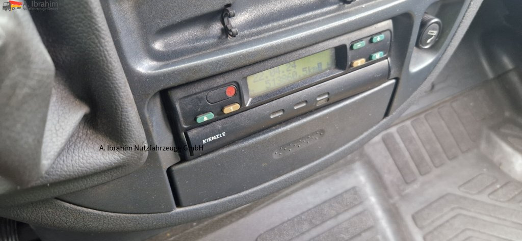 Mercedes-Benz 413 CDI Tiefkühlfächer, autom. Verkaufsklappe Basis ist ok - الشاحنات الصغيرة المبردة: صور 2 Mercedes-Benz 413 CDI Tiefkühlfächer, autom. Verkaufsklappe Basis ist ok - الشاحنات الصغيرة المبردة: صور 2