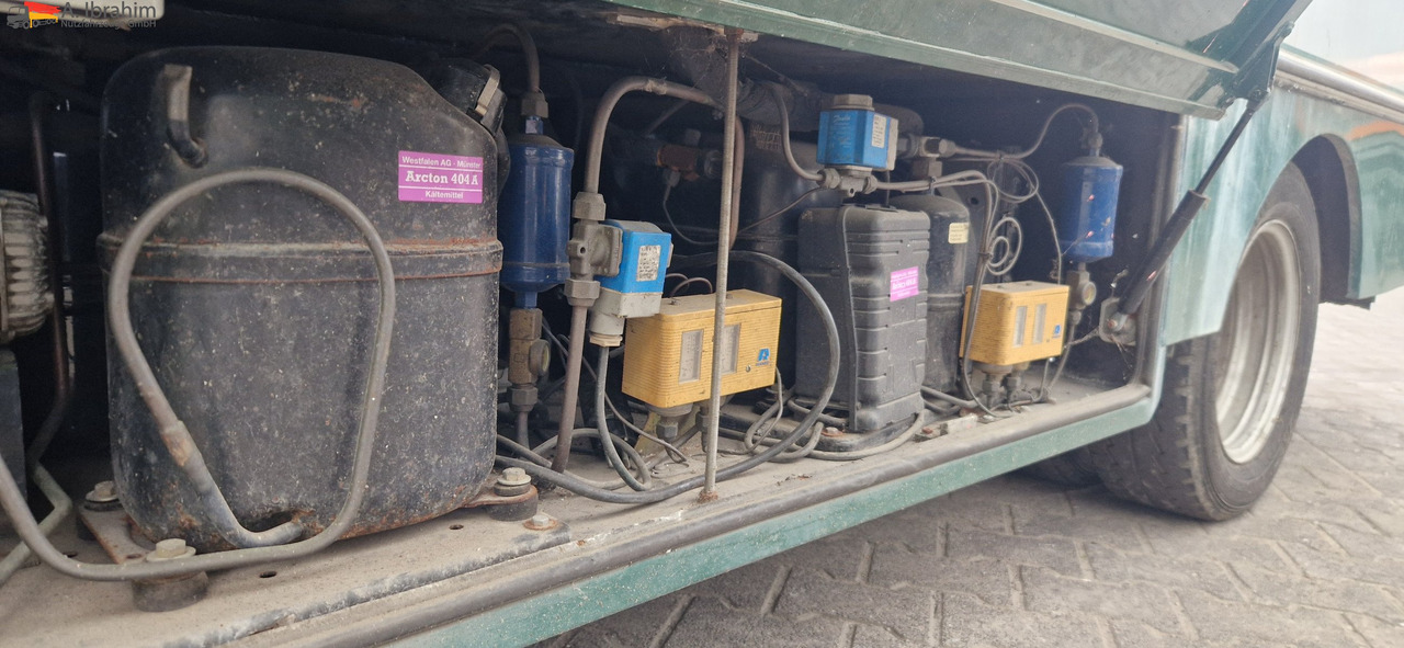 Mercedes-Benz 413 CDI Tiefkühlfächer, autom. Verkaufsklappe Basis ist ok - الشاحنات الصغيرة المبردة: صور 3 Mercedes-Benz 413 CDI Tiefkühlfächer, autom. Verkaufsklappe Basis ist ok - الشاحنات الصغيرة المبردة: صور 3