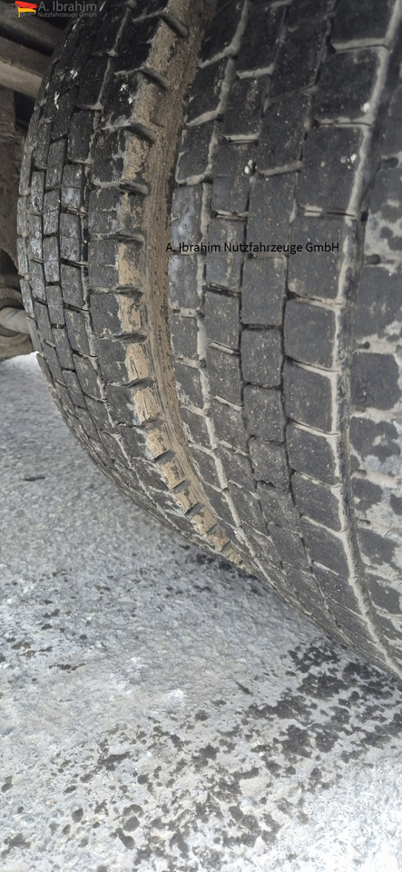 Mercedes-Benz 817 Möbelkoffer - الشاحنات الصغيرة صندوق مغلق: صور 5 Mercedes-Benz 817 Möbelkoffer - الشاحنات الصغيرة صندوق مغلق: صور 5