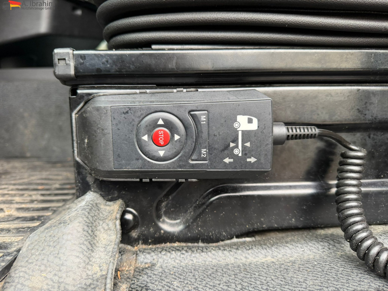 Mercedes-Benz Actros 1846LS Streamspace | Retarder | Blatt Luft | Original Kilometer - شاحنة جرار: صور 3 Mercedes-Benz Actros 1846LS Streamspace | Retarder | Blatt Luft | Original Kilometer - شاحنة جرار: صور 3