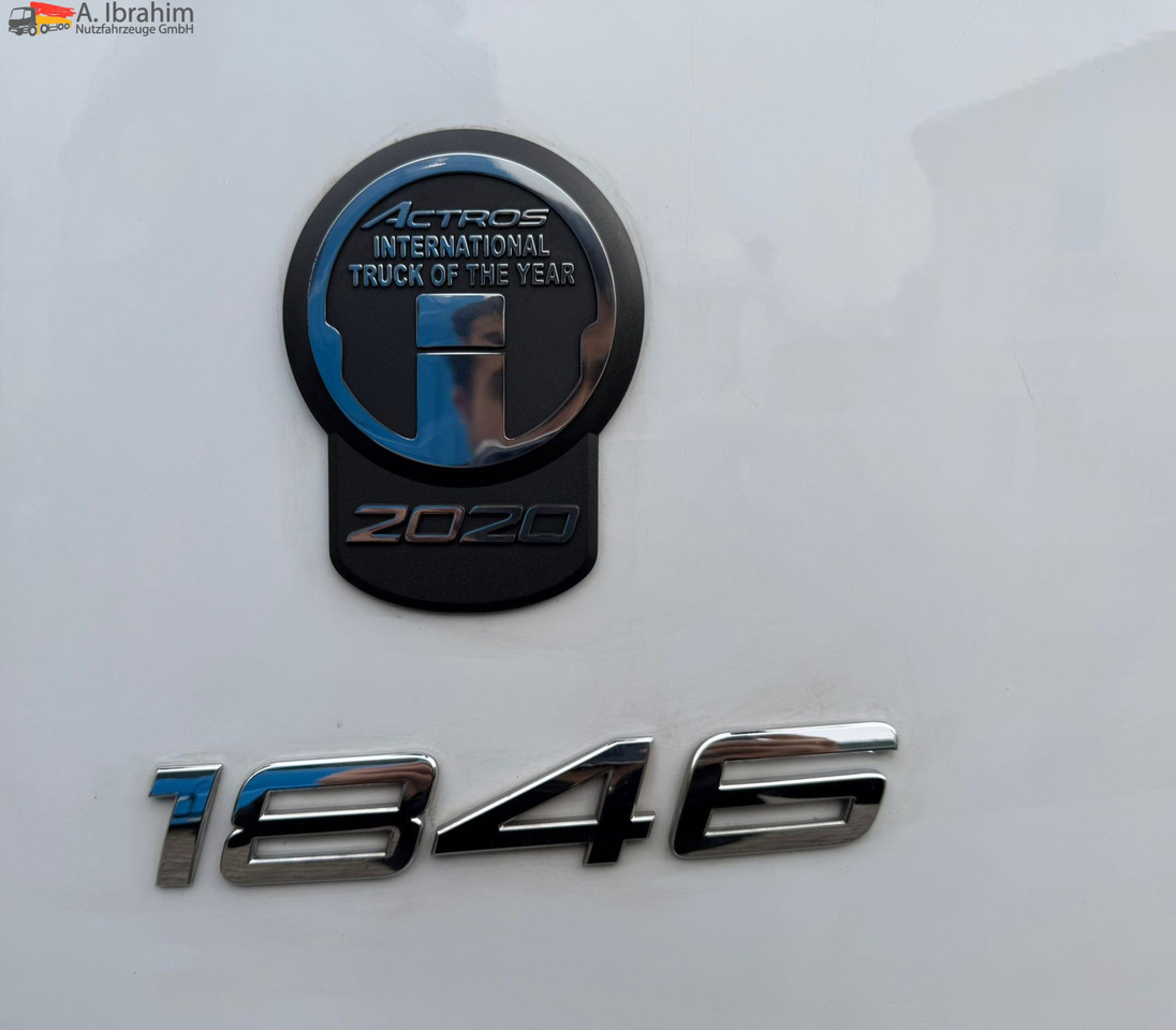 Mercedes-Benz Actros 1846LS Streamspace | Retarder | Blatt Luft | Original Kilometer - شاحنة جرار: صور 4 Mercedes-Benz Actros 1846LS Streamspace | Retarder | Blatt Luft | Original Kilometer - شاحنة جرار: صور 4