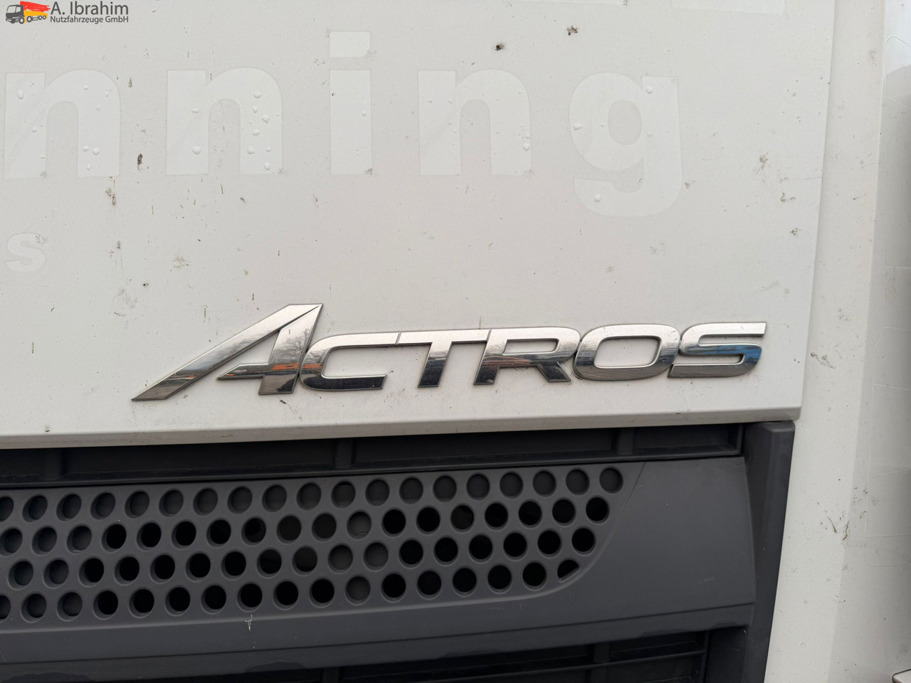 Mercedes-Benz Actros 1846LS Streamspace | Retarder | Klima | Blatt Luft | 4x2 - شاحنة جرار: صور 4 Mercedes-Benz Actros 1846LS Streamspace | Retarder | Klima | Blatt Luft | 4x2 - شاحنة جرار: صور 4