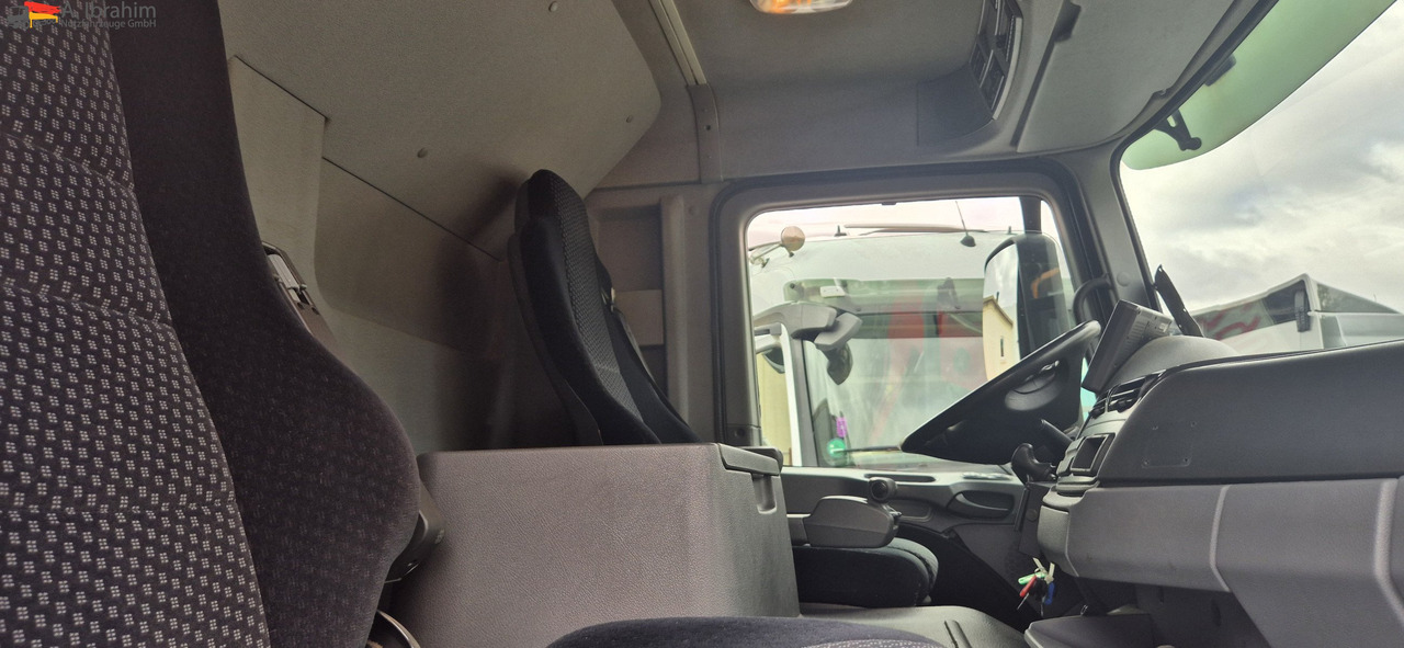 Mercedes-Benz DB 2536, 7,50 m Koffer LBW, Kamera, Carrier 850 Liftachse, mp3 - مبردة شاحنة: صور 3 Mercedes-Benz DB 2536, 7,50 m Koffer LBW, Kamera, Carrier 850 Liftachse, mp3 - مبردة شاحنة: صور 3