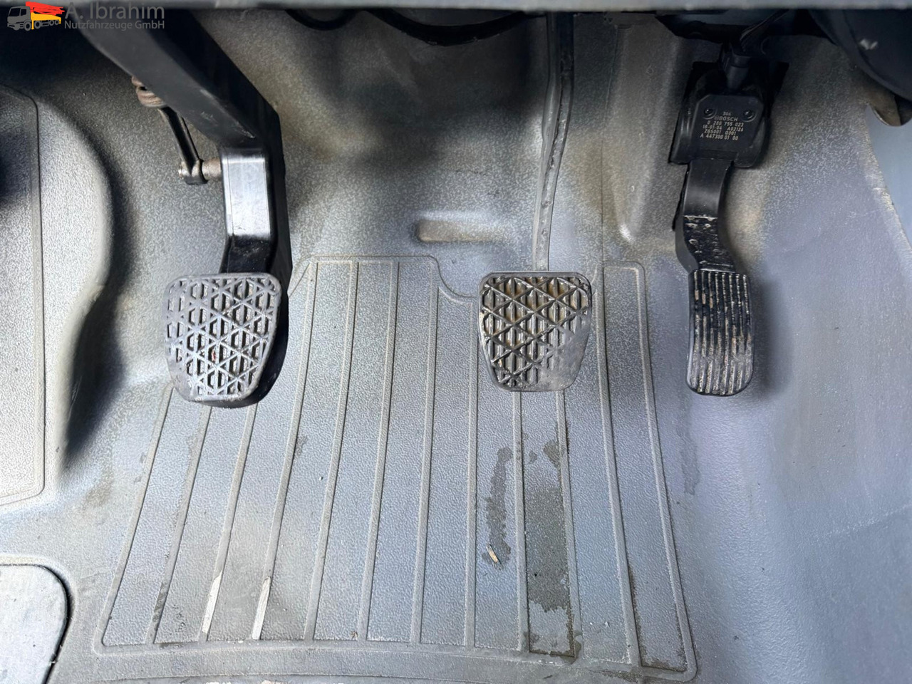 Mercedes-Benz Vito 116 CDI Standheizung | BF 3 | GST Anlage - شاحنات طعام: صور 4 Mercedes-Benz Vito 116 CDI Standheizung | BF 3 | GST Anlage - شاحنات طعام: صور 4