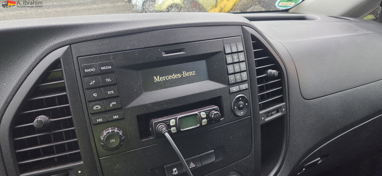 Mercedes-Benz Vito Tourer BF 3-GST Zeichen Anlage 3050 kg zzGw - شاحنات طعام: صور 2 Mercedes-Benz Vito Tourer BF 3-GST Zeichen Anlage 3050 kg zzGw - شاحنات طعام: صور 2