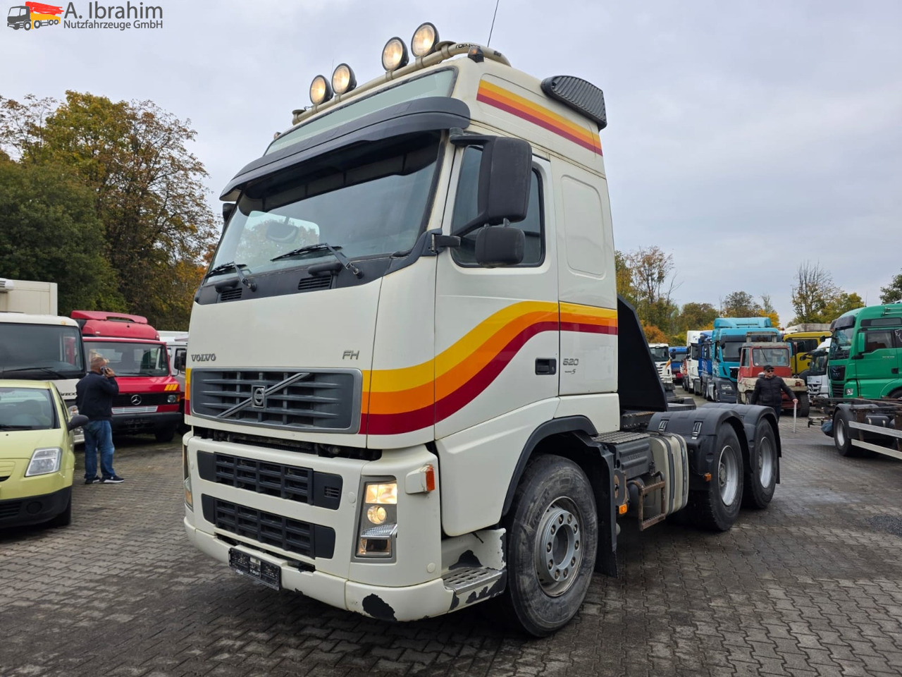 Volvo FH 520 | 6x4 | V8 | Kipphydraulik | Blatt Blatt | Schaltgetriebe | Klima | Trommelbremse | 3 Pedals - شاحنة جرار: صور 1 Volvo FH 520 | 6x4 | V8 | Kipphydraulik | Blatt Blatt | Schaltgetriebe | Klima | Trommelbremse | 3 Pedals - شاحنة جرار: صور 1