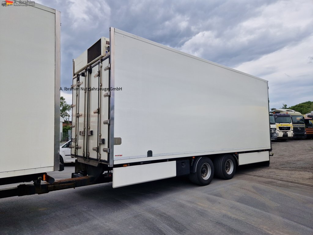 Wellmeyer TK018 Durchlader Frigoblock Zustand sauber, Durchlader, Portaltüren - مبردة مقطورة: صور 1 Wellmeyer TK018 Durchlader Frigoblock Zustand sauber, Durchlader, Portaltüren - مبردة مقطورة: صور 1