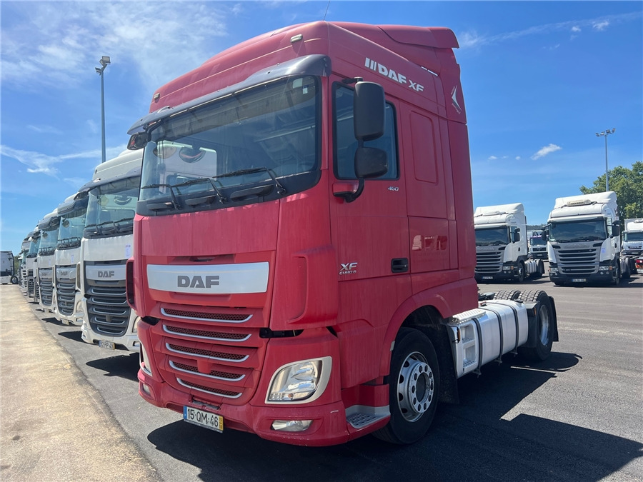 DAF XF 105 460 - شاحنة جرار: صور 2 DAF XF 105 460 - شاحنة جرار: صور 2