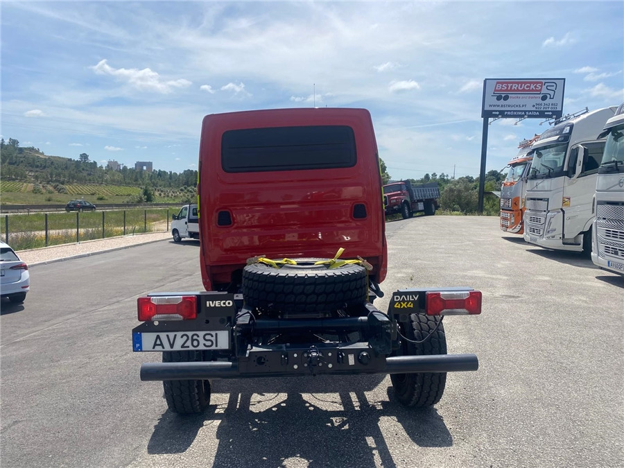 Iveco 70-S180 4X4 - الشاسيه شاحنة: صور 5 Iveco 70-S180 4X4 - الشاسيه شاحنة: صور 5