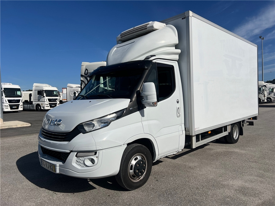 Iveco daily 35-180 - الشاحنات الصغيرة المبردة: صور 1 Iveco daily 35-180 - الشاحنات الصغيرة المبردة: صور 1