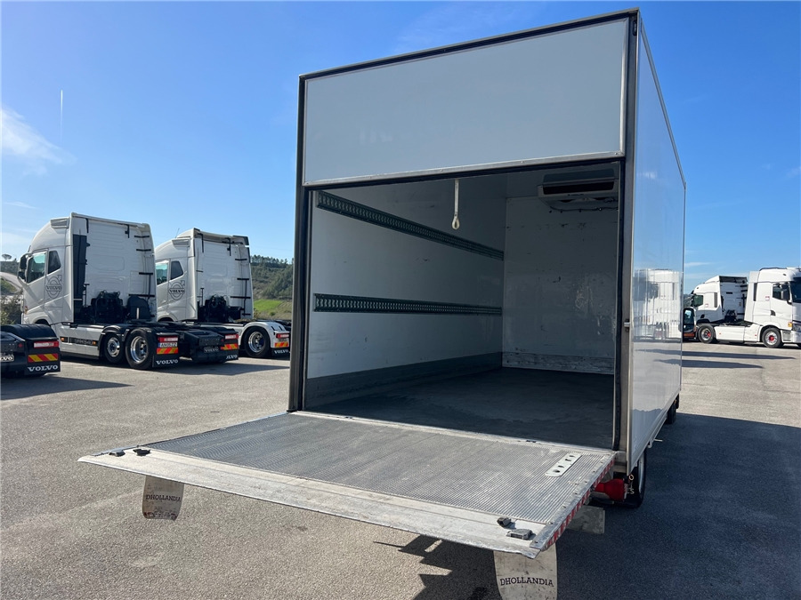 الشاحنات الصغيرة المبردة Iveco daily 35-180: صور 7