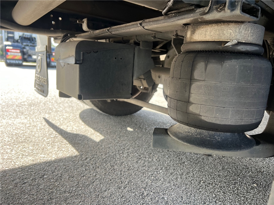 الشاحنات الصغيرة المبردة Iveco daily 35-180: صور 11
