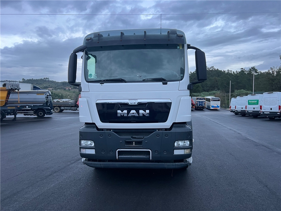 MAN TGS 28.360 BL E5 - الشاسيه شاحنة: صور 2 MAN TGS 28.360 BL E5 - الشاسيه شاحنة: صور 2