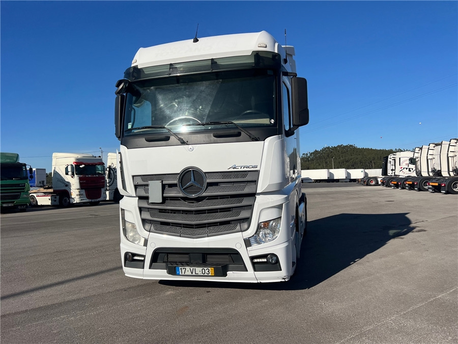 MERCEDES-BENZ 1845 / RETARDER - شاحنة جرار: صور 2 MERCEDES-BENZ 1845 / RETARDER - شاحنة جرار: صور 2