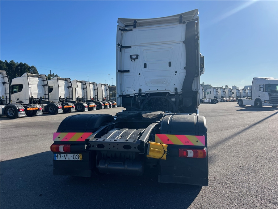 MERCEDES-BENZ 1845 / RETARDER - شاحنة جرار: صور 5 MERCEDES-BENZ 1845 / RETARDER - شاحنة جرار: صور 5