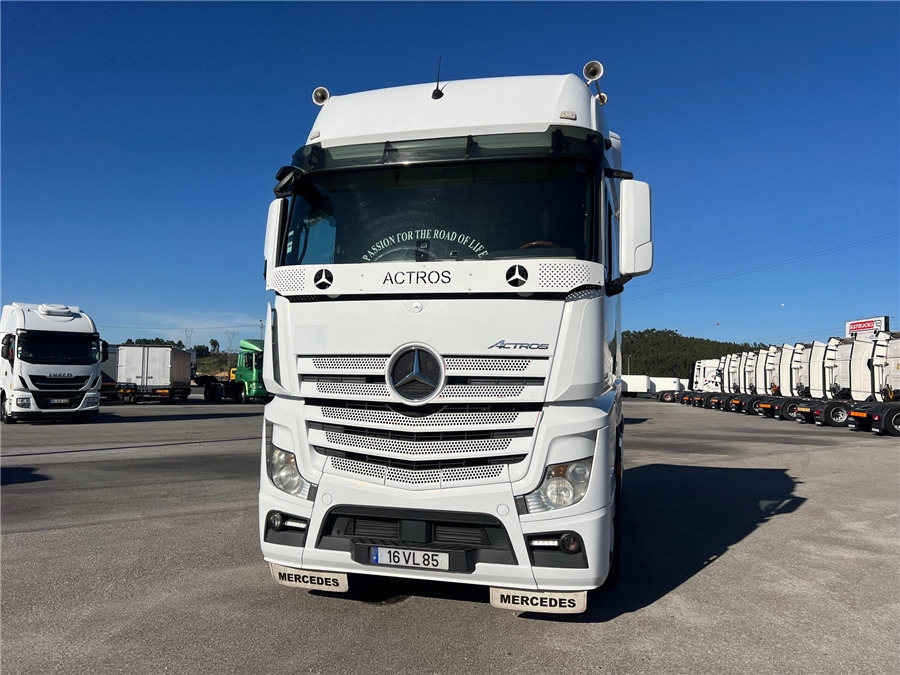 MERCEDES-BENZ 1863 AMG / RETARDER - شاحنة جرار: صور 2 MERCEDES-BENZ 1863 AMG / RETARDER - شاحنة جرار: صور 2
