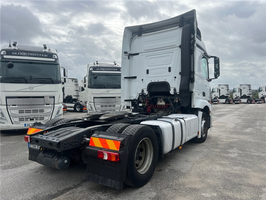 MERCEDES-BENZ ACTROS 1845 LS - شاحنة جرار: صور 3 MERCEDES-BENZ ACTROS 1845 LS - شاحنة جرار: صور 3