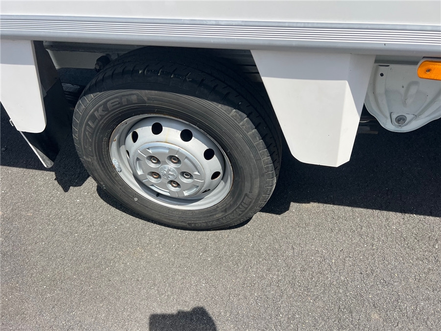 الشاحنات الصغيرة صندوق مغلق PEUGEOT BOXER: صور 17
