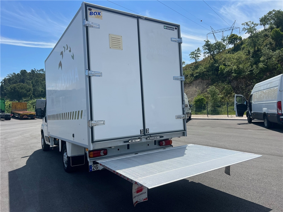 الشاحنات الصغيرة صندوق مغلق PEUGEOT BOXER: صور 7