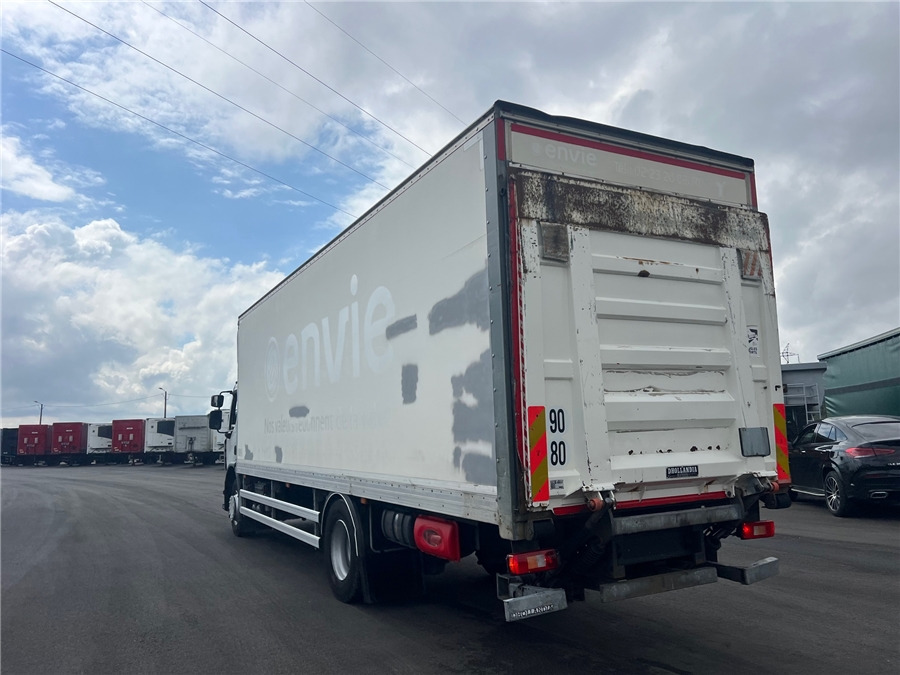 Renault D 19 - بصندوق مغلق شاحنة: صور 2 Renault D 19 - بصندوق مغلق شاحنة: صور 2