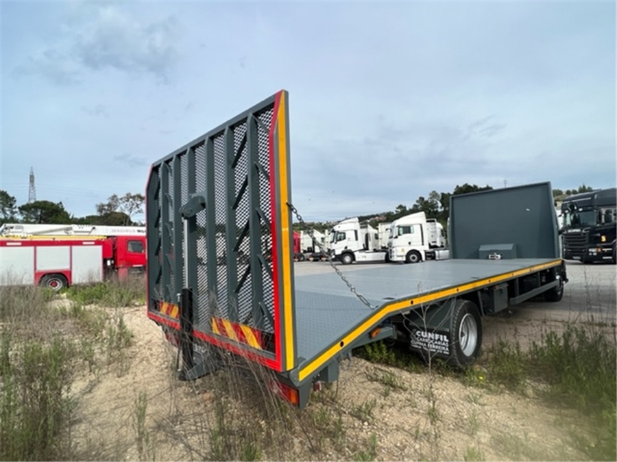 Renault Midlum - شاحنات مسطحة: صور 3 Renault Midlum - شاحنات مسطحة: صور 3