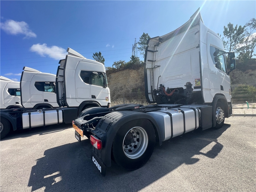 Scania R450 - شاحنة جرار: صور 3 Scania R450 - شاحنة جرار: صور 3