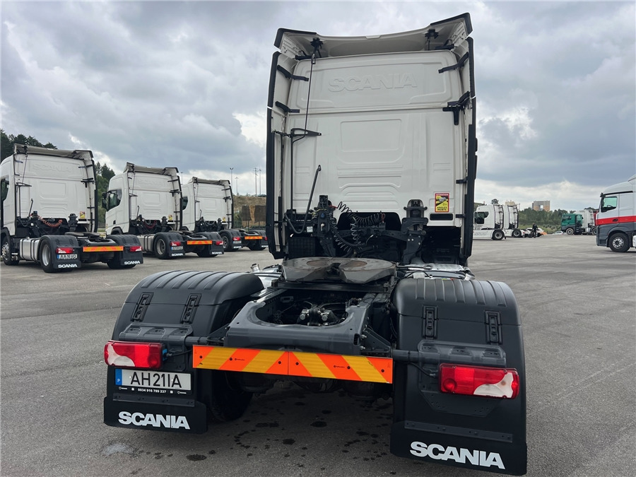 Scania R450 - شاحنة جرار: صور 5 Scania R450 - شاحنة جرار: صور 5